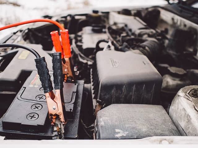 can you use a marine battery in a car